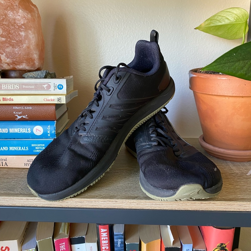 Altra Solstice XT cross training shoes